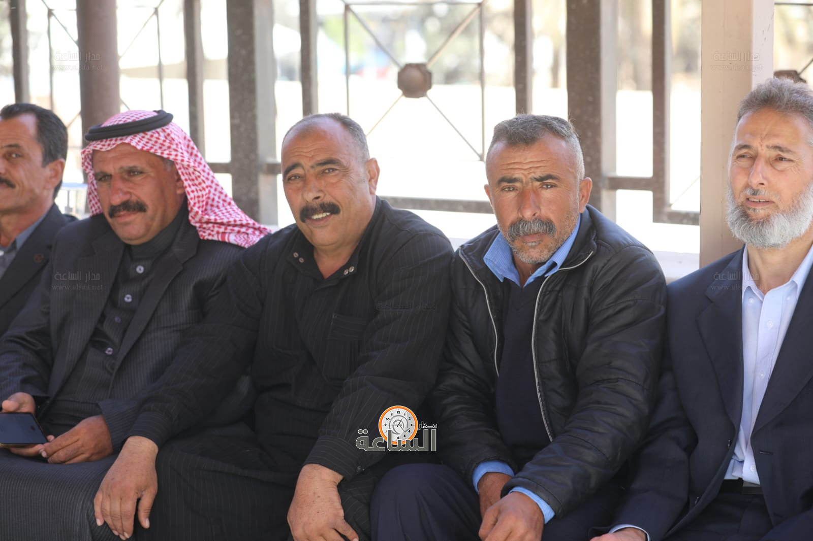 Madar Al-Saa Images 0.8679594582653698