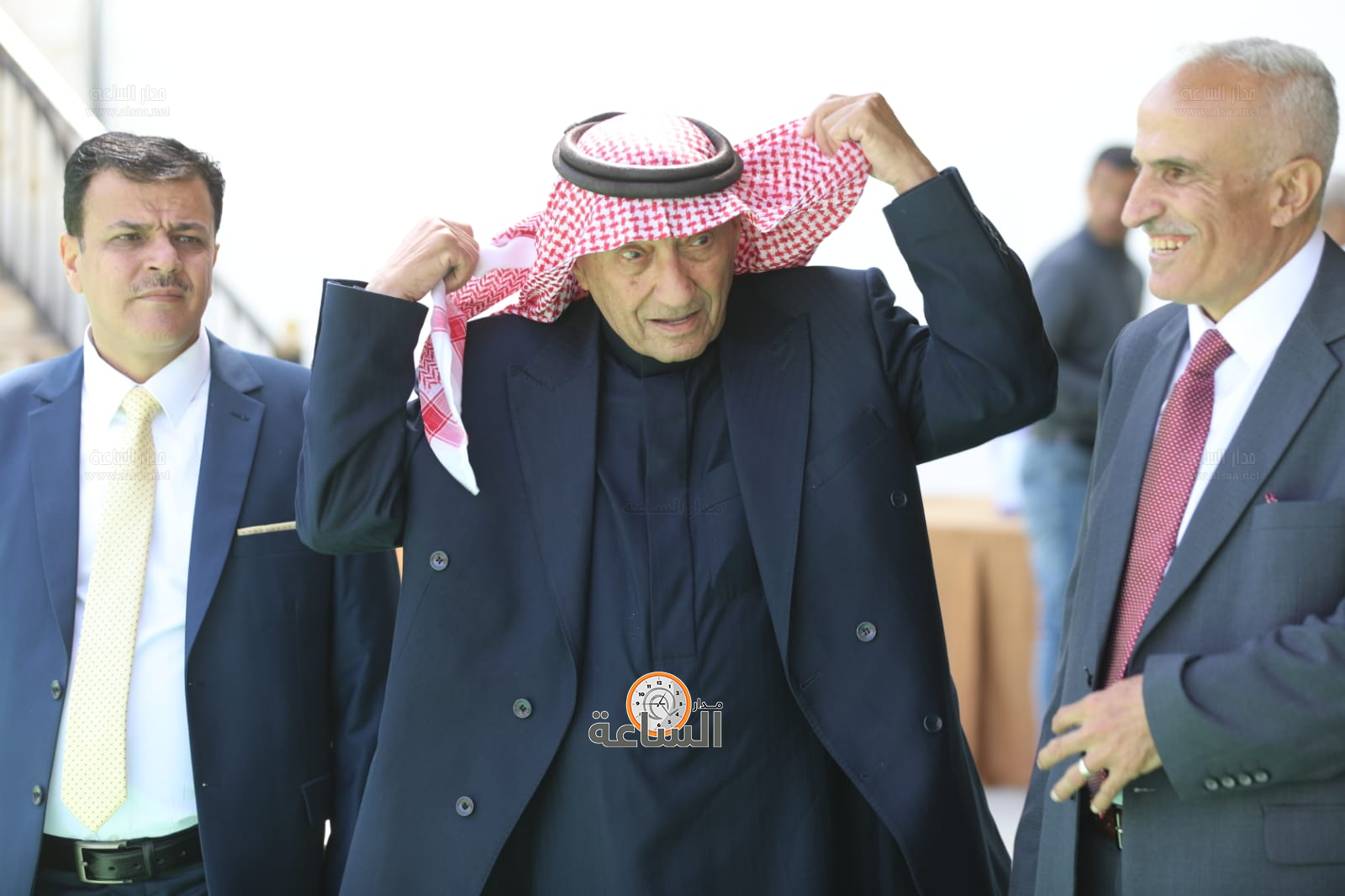 Madar Al-Saa Images 0.4008690337996159