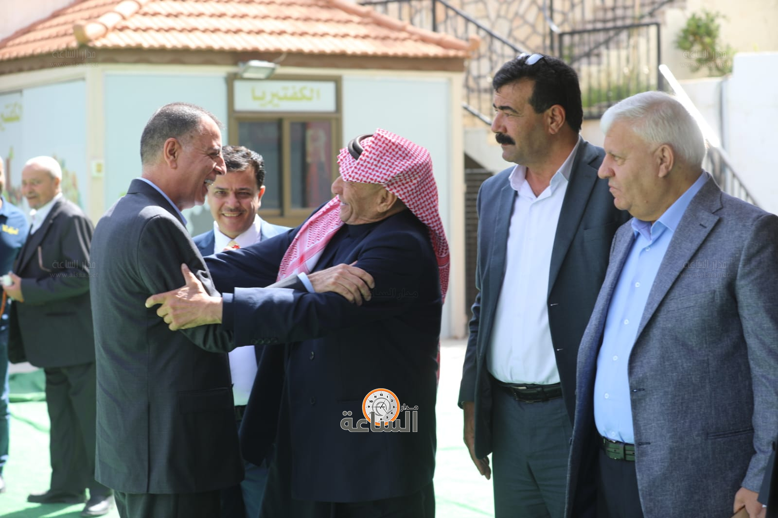 Madar Al-Saa Images 0.8858612238108363