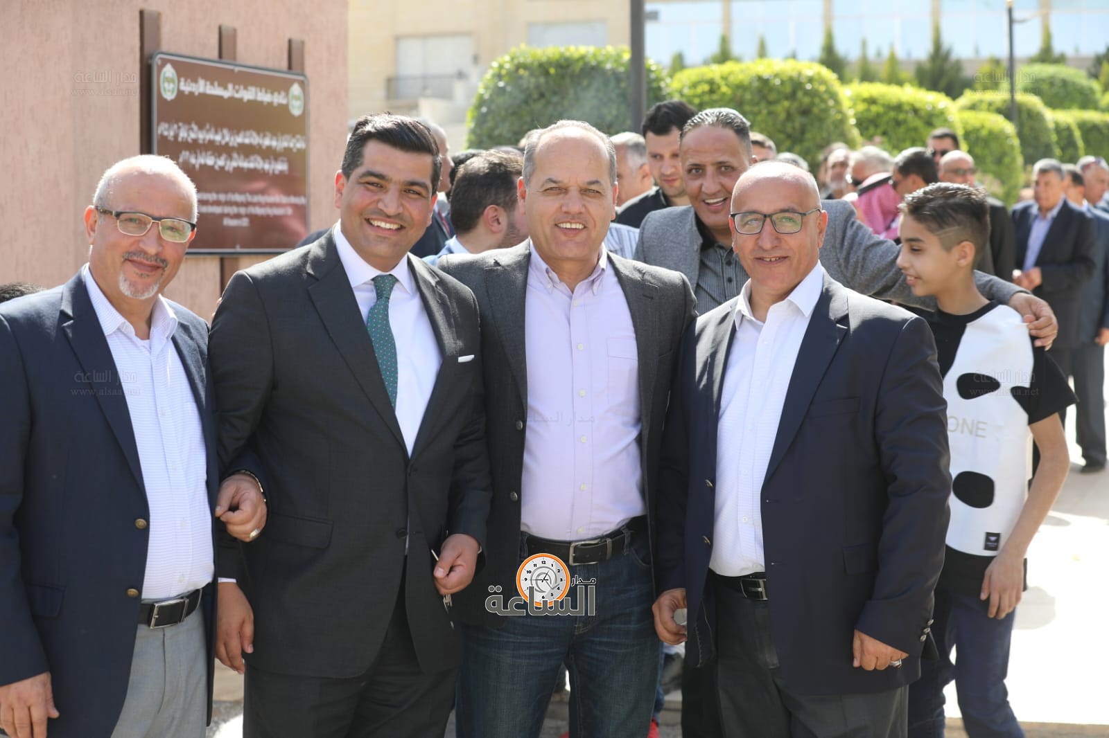 Madar Al-Saa Images 0.4387368309634554