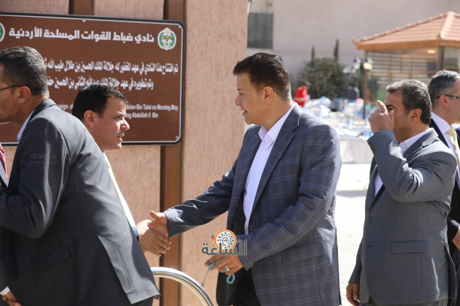 Madar Al-Saa Images 0.5142638038386269