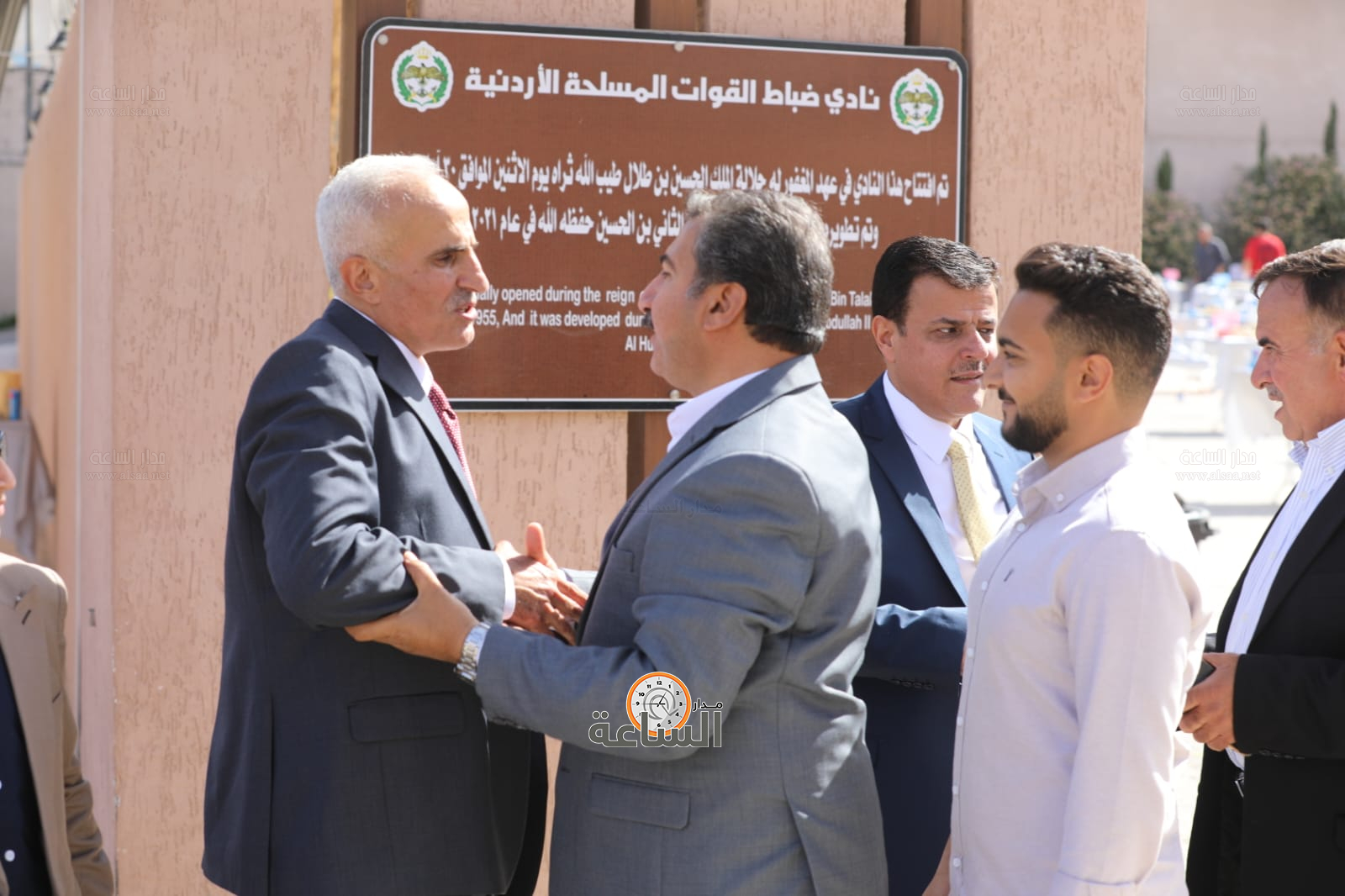 Madar Al-Saa Images 0.4595013377359014