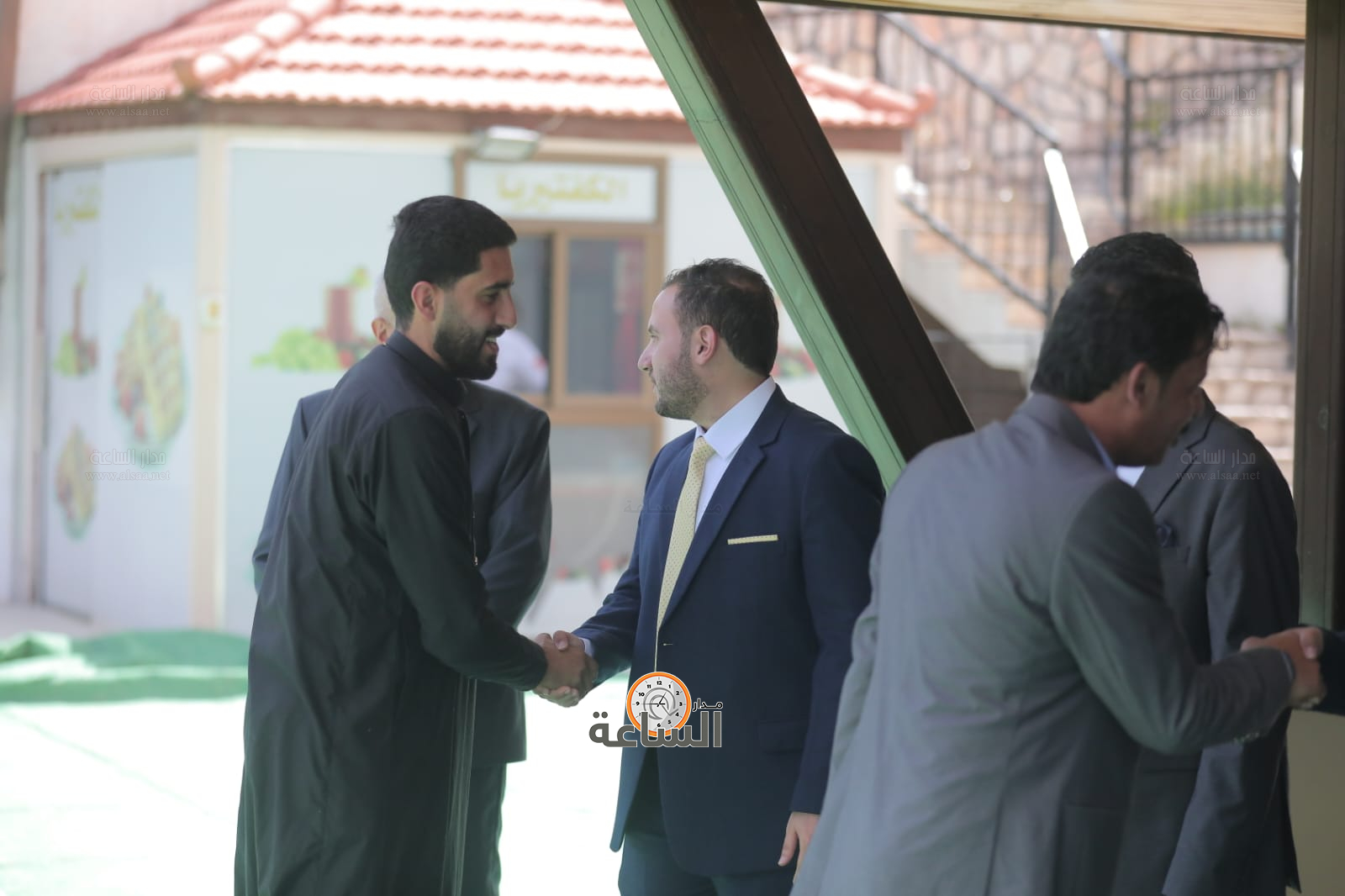 Madar Al-Saa Images 0.5000255078233287