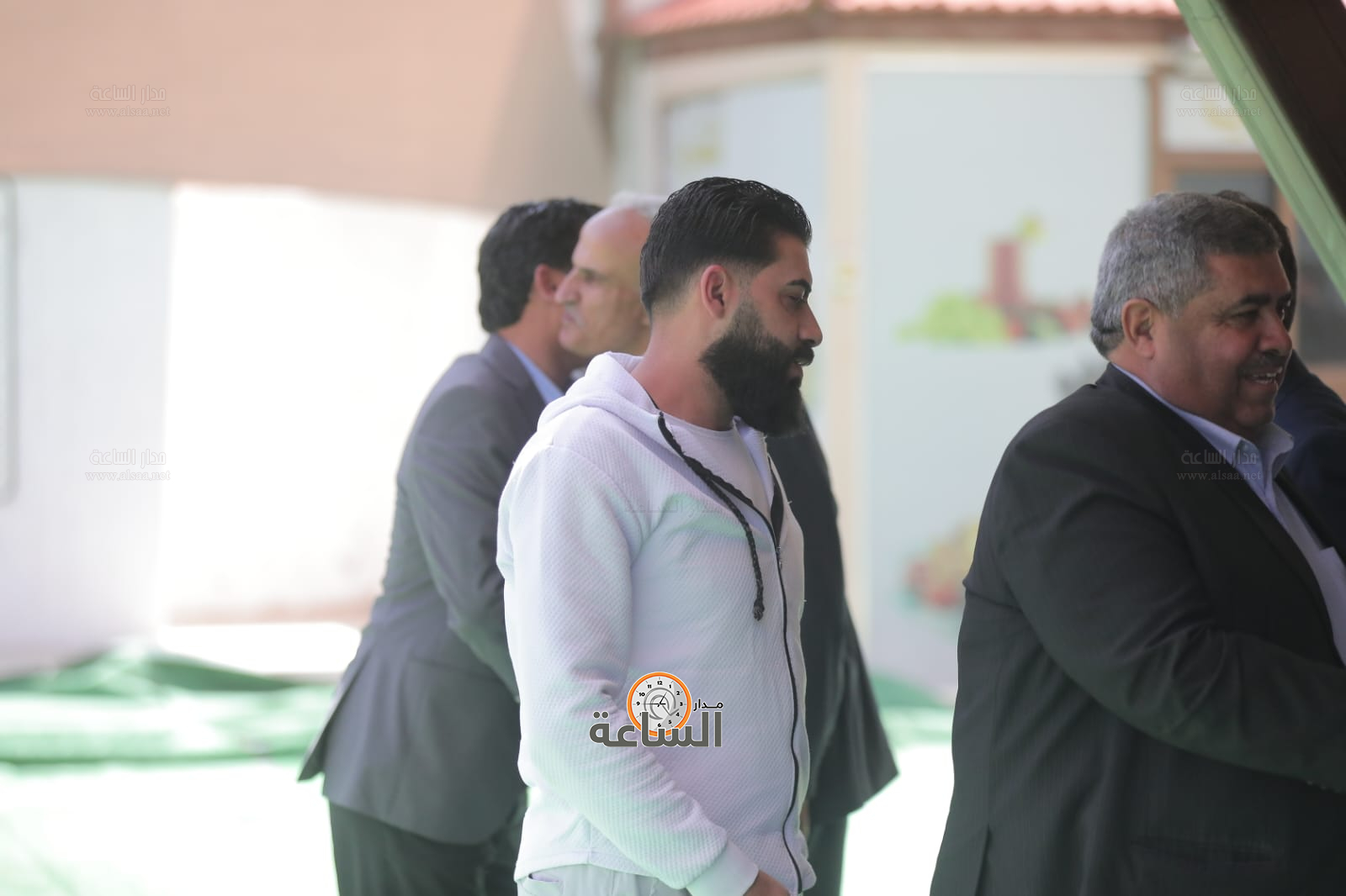 Madar Al-Saa Images 0.7795931767751361