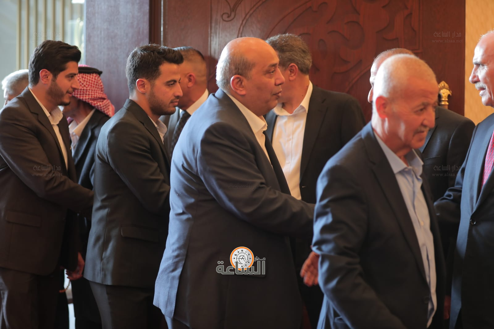 Madar Al-Saa Images 0.7291901945907993