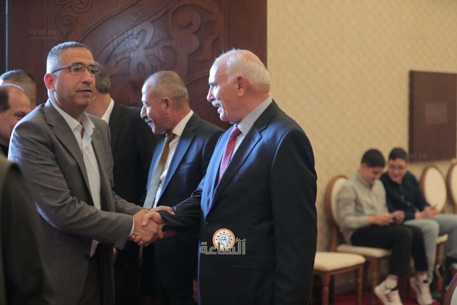 Madar Al-Saa Images 0.12096774761800044