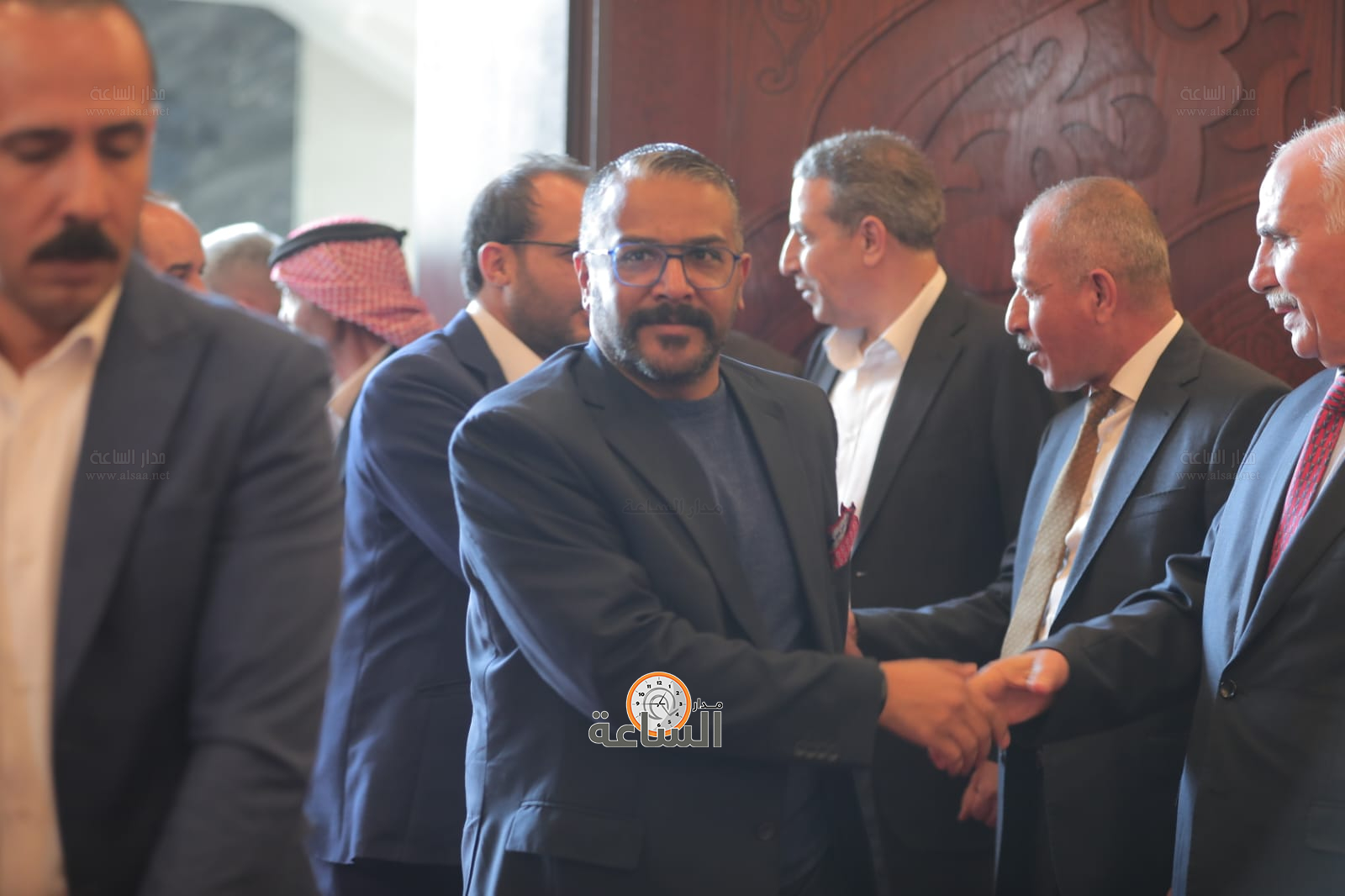 Madar Al-Saa Images 0.1792123056689643