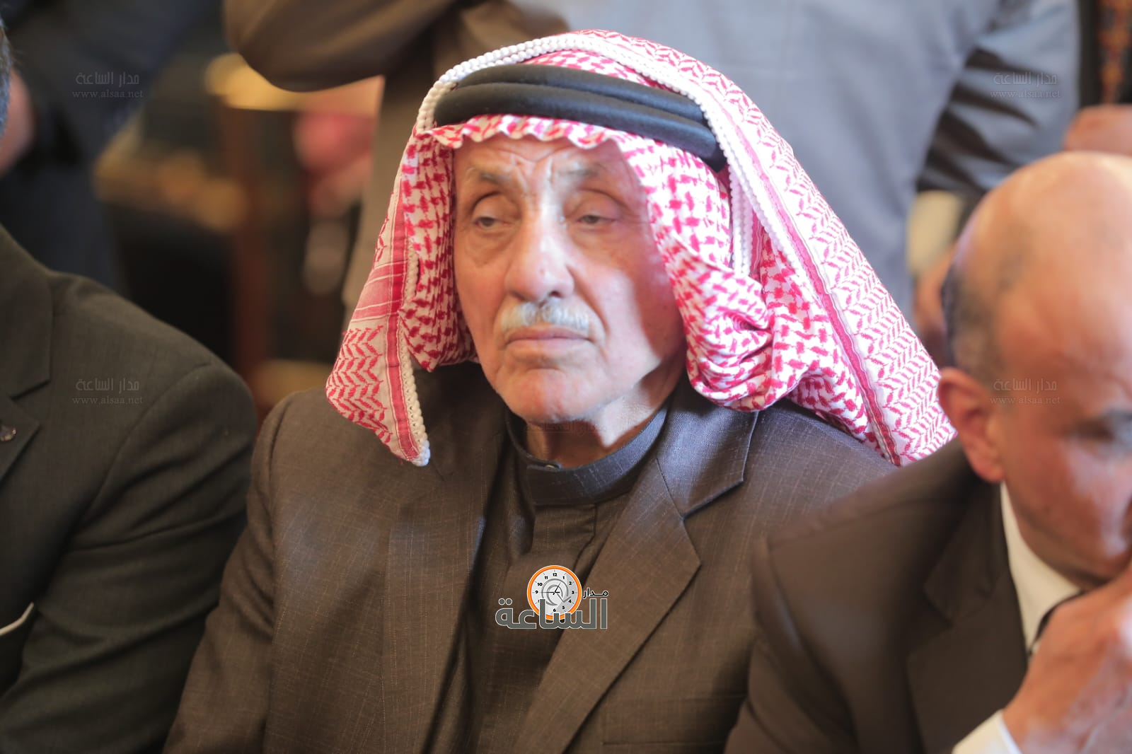 Madar Al-Saa Images 0.33466437359352397