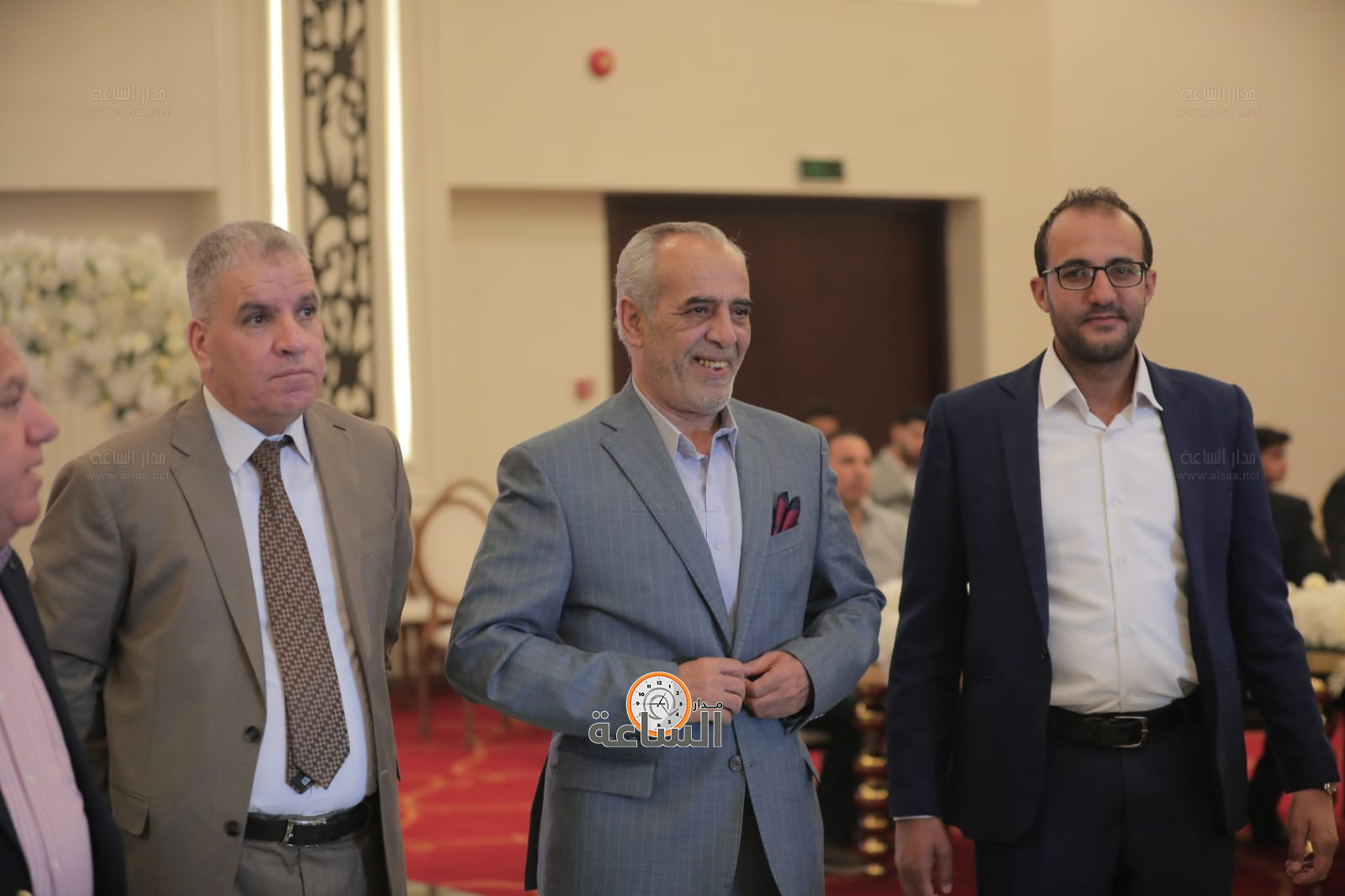 Madar Al-Saa Images 0.184912674644238