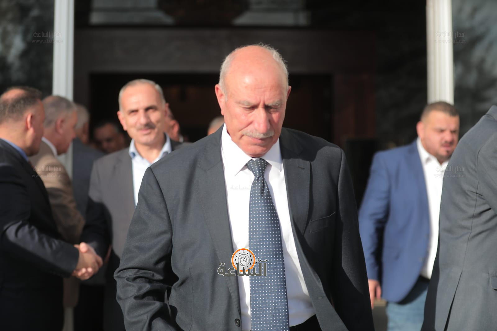 Madar Al-Saa Images 0.7018905568151763