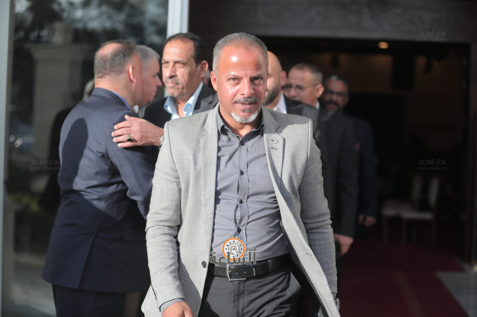 Madar Al-Saa Images 0.5786486477911219