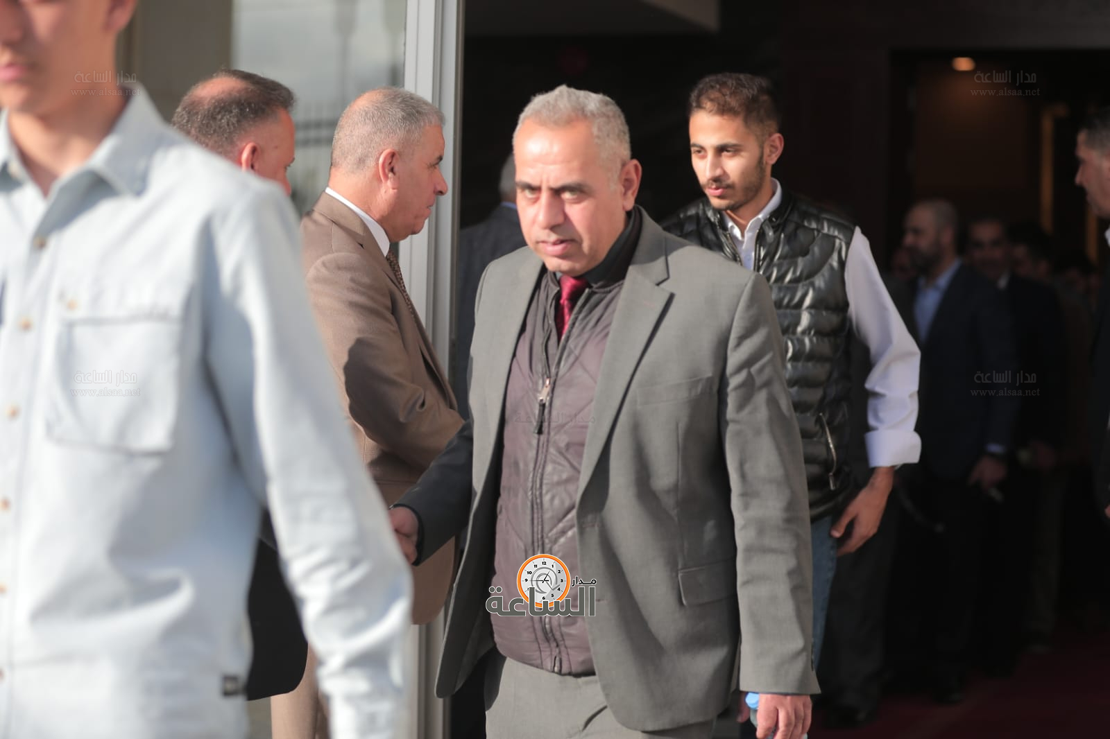 Madar Al-Saa Images 0.4861446851451694