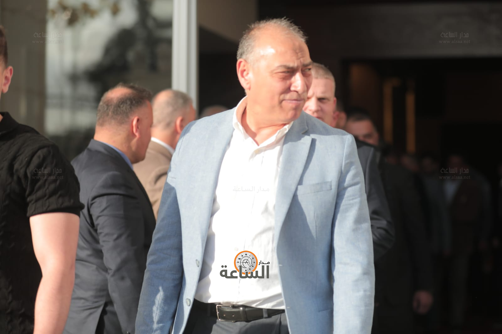 Madar Al-Saa Images 0.22137109436458102