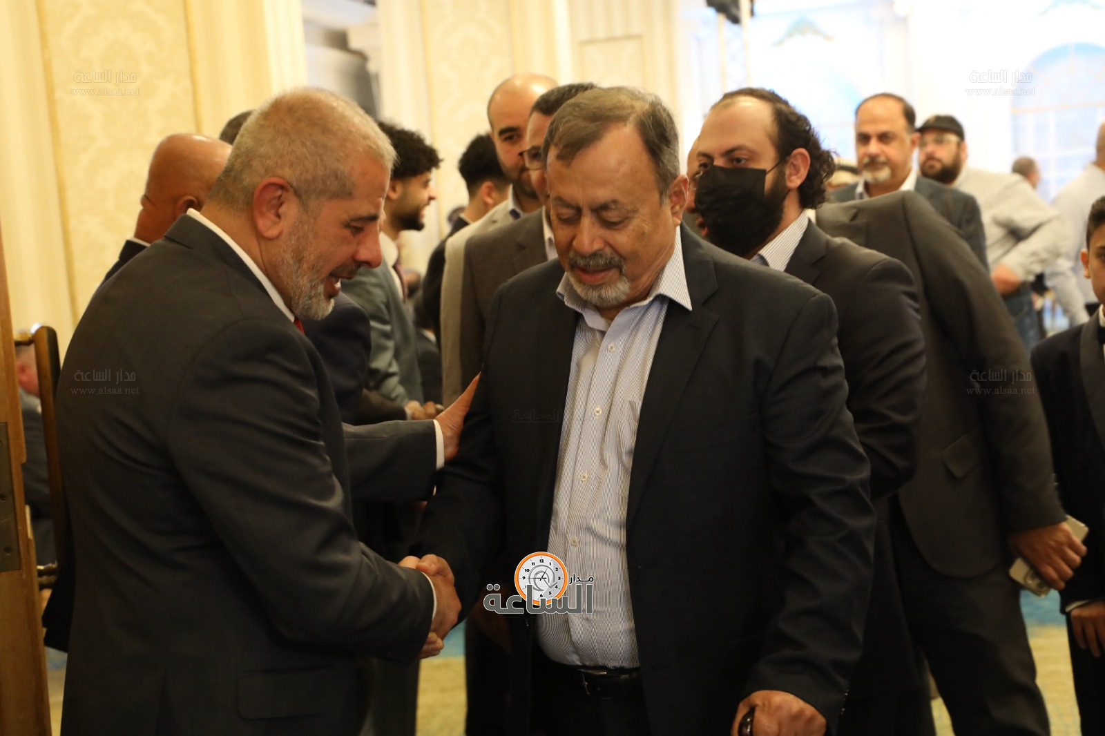 Madar Al-Saa Images 0.9554090340346899