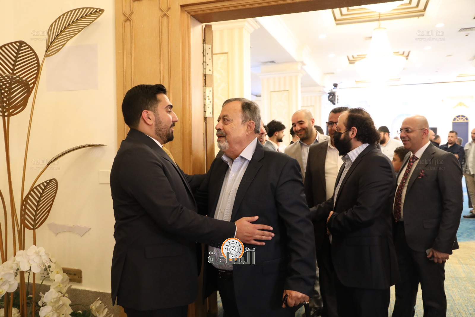 Madar Al-Saa Images 0.9433060247624323