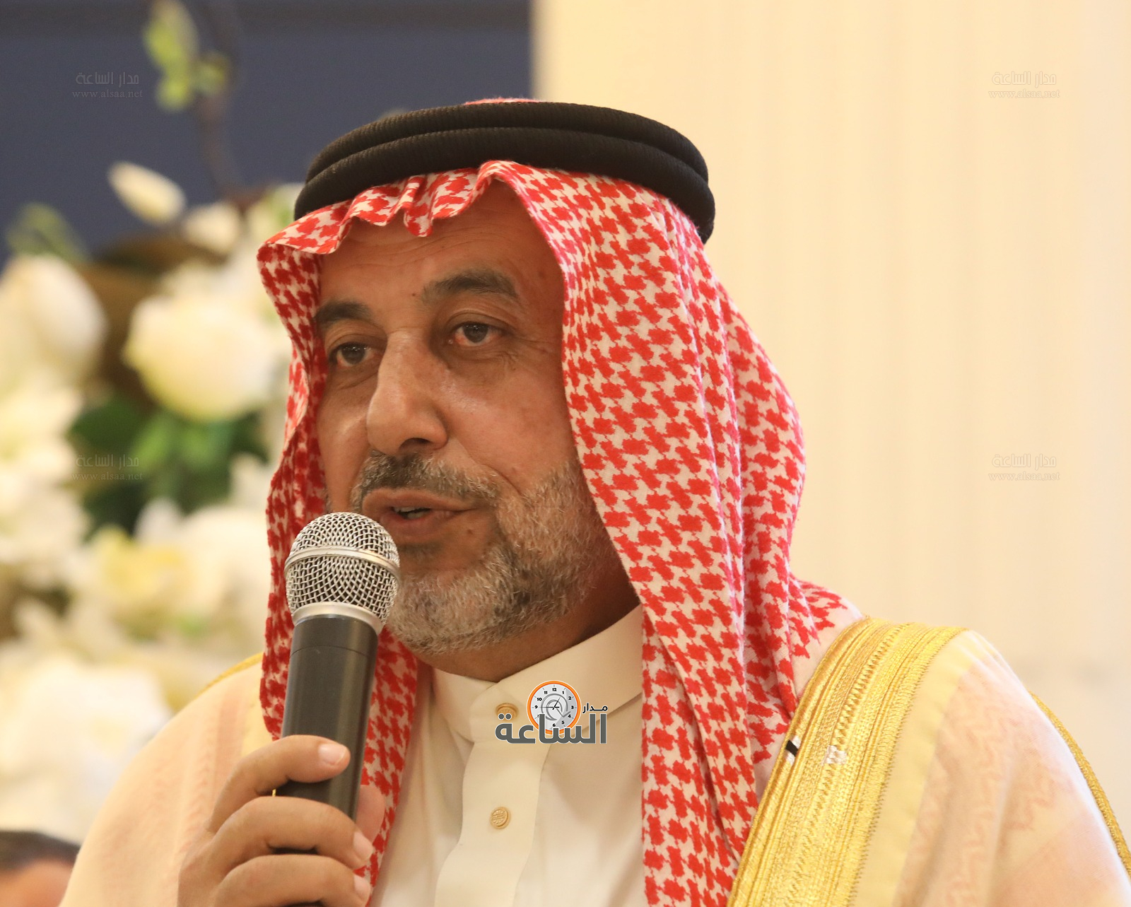 Madar Al-Saa Images 0.9150431610822021