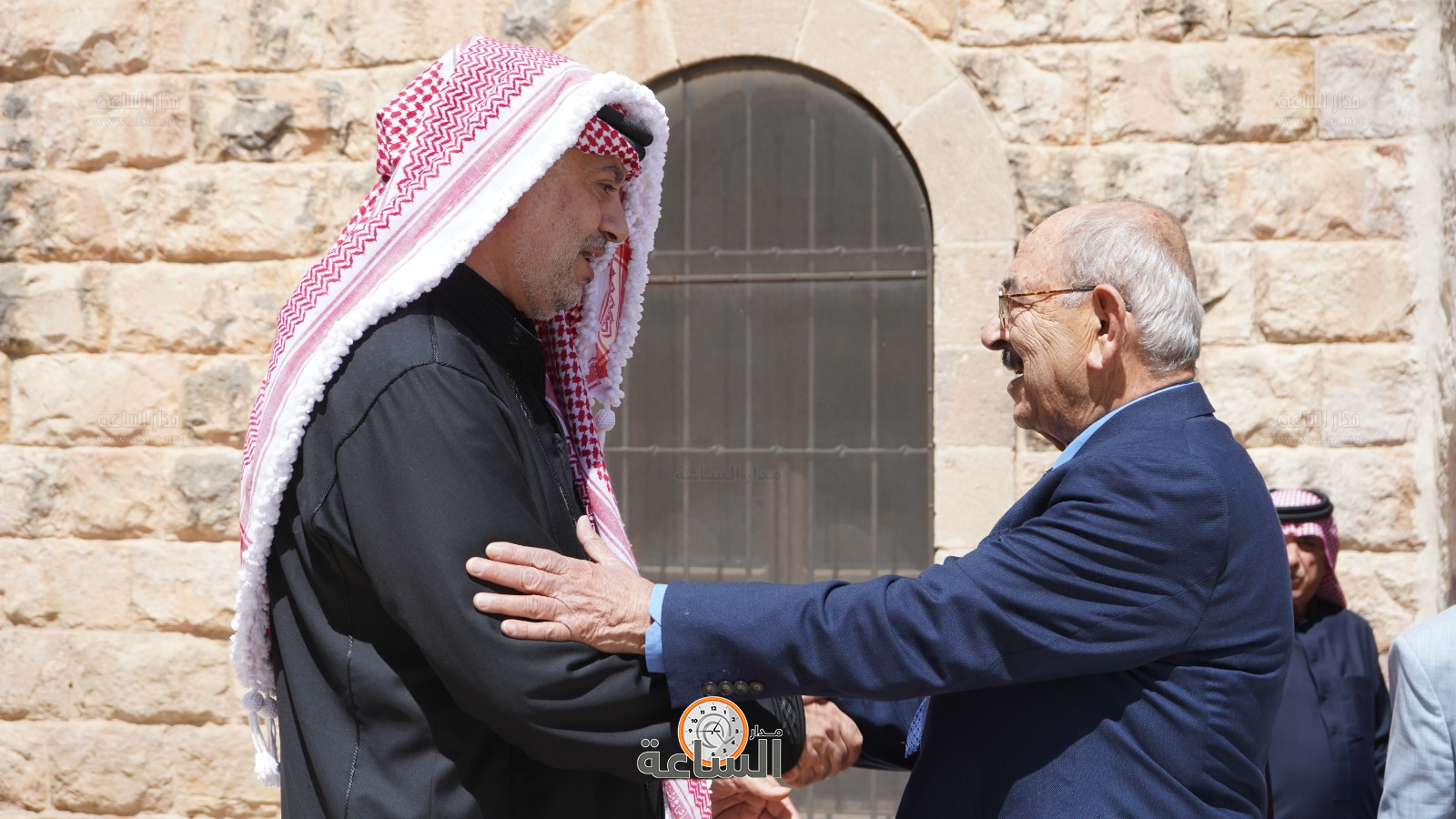 Madar Al-Saa Images 0.19473199125143337