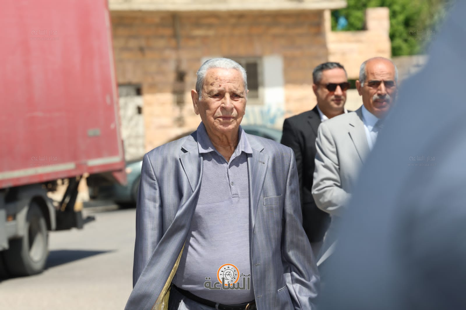 Madar Al-Saa Images 0.3709526176006326