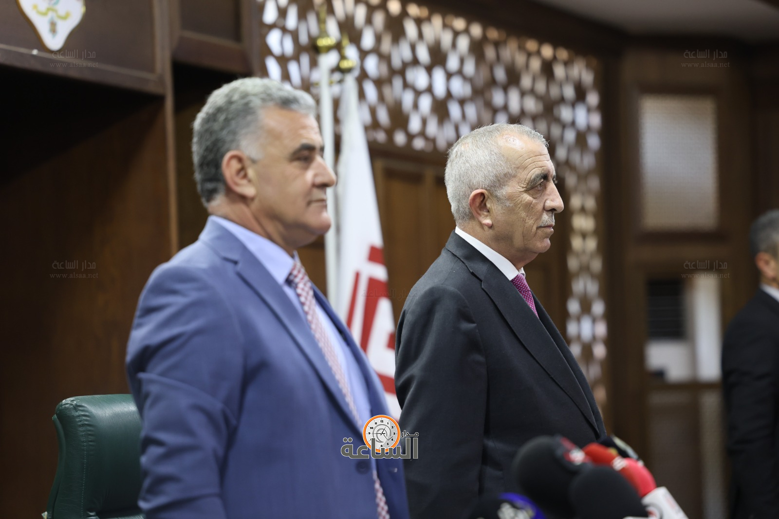 Madar Al-Saa Images 0.8984002412066372