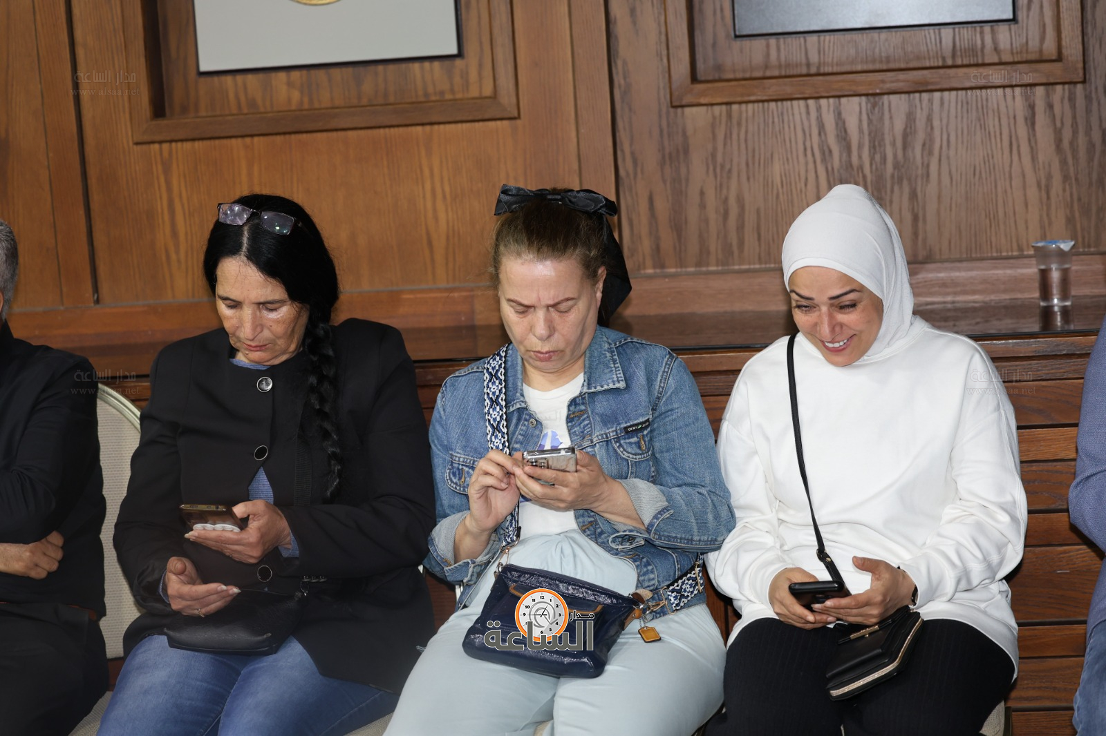 Madar Al-Saa Images 0.7996685154310212