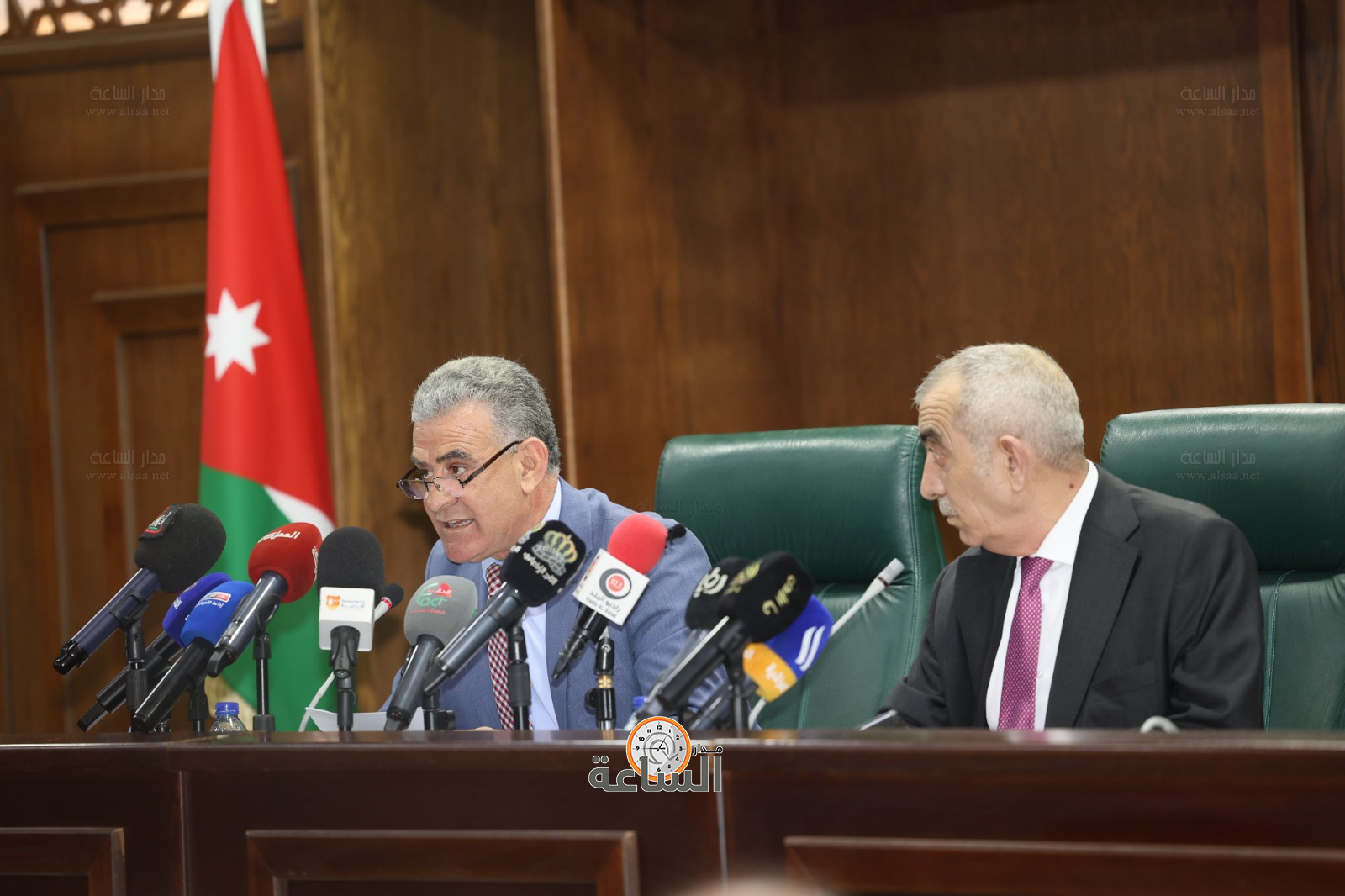 Madar Al-Saa Images 0.15265825752049977