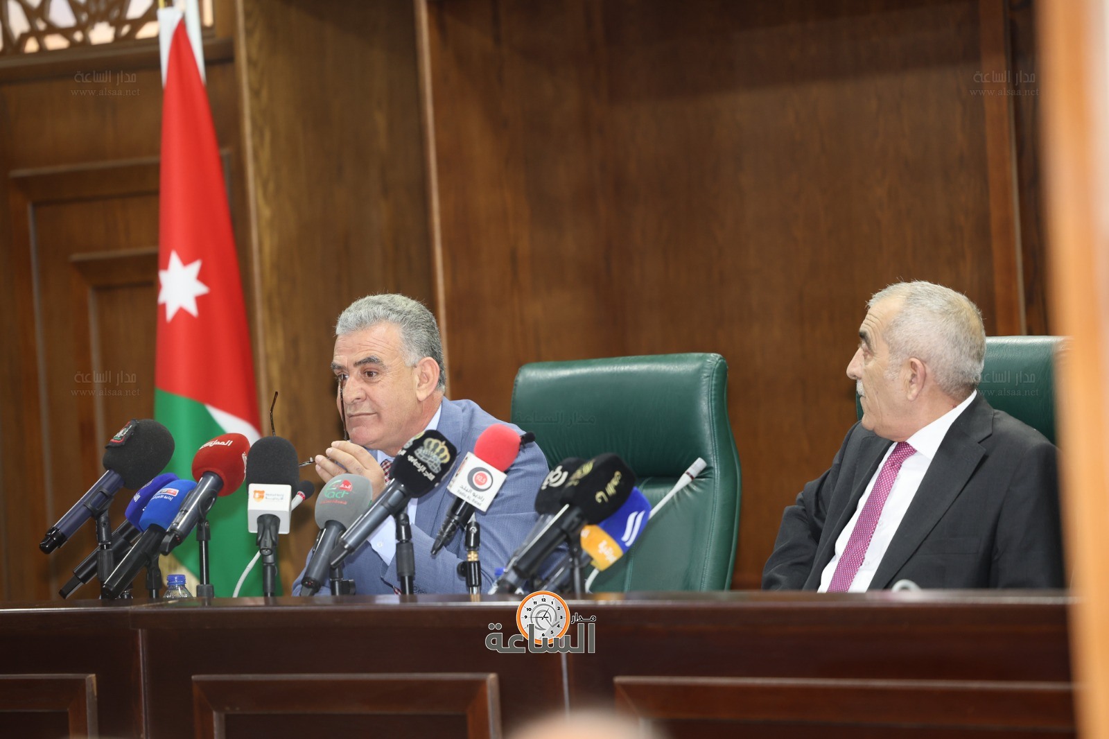 Madar Al-Saa Images 0.6037147152095583