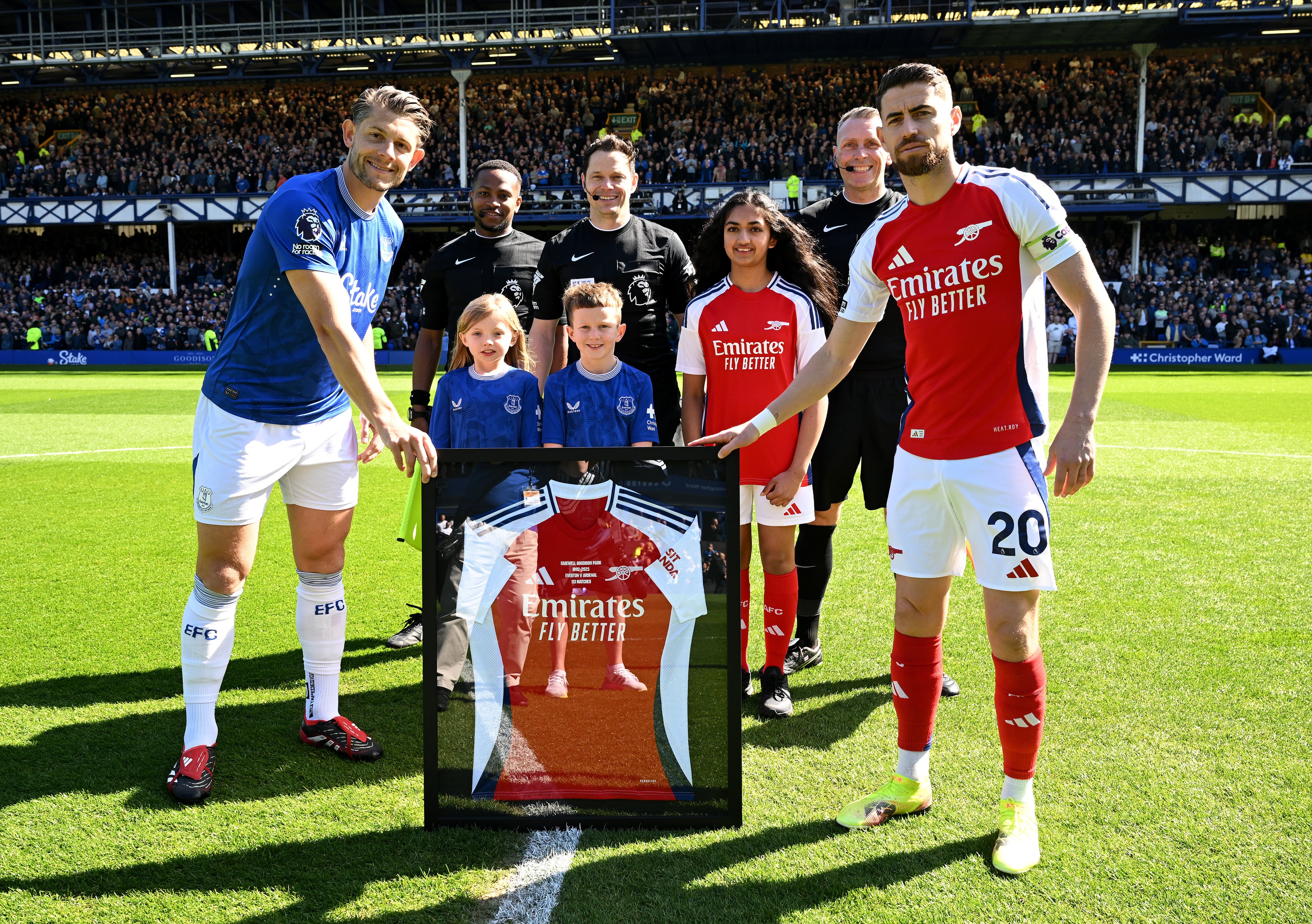 Madar Al-Saa Images 0.7761267135514605