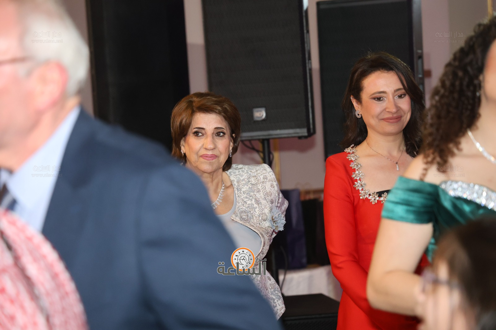 Madar Al-Saa Images 0.3817207065782391