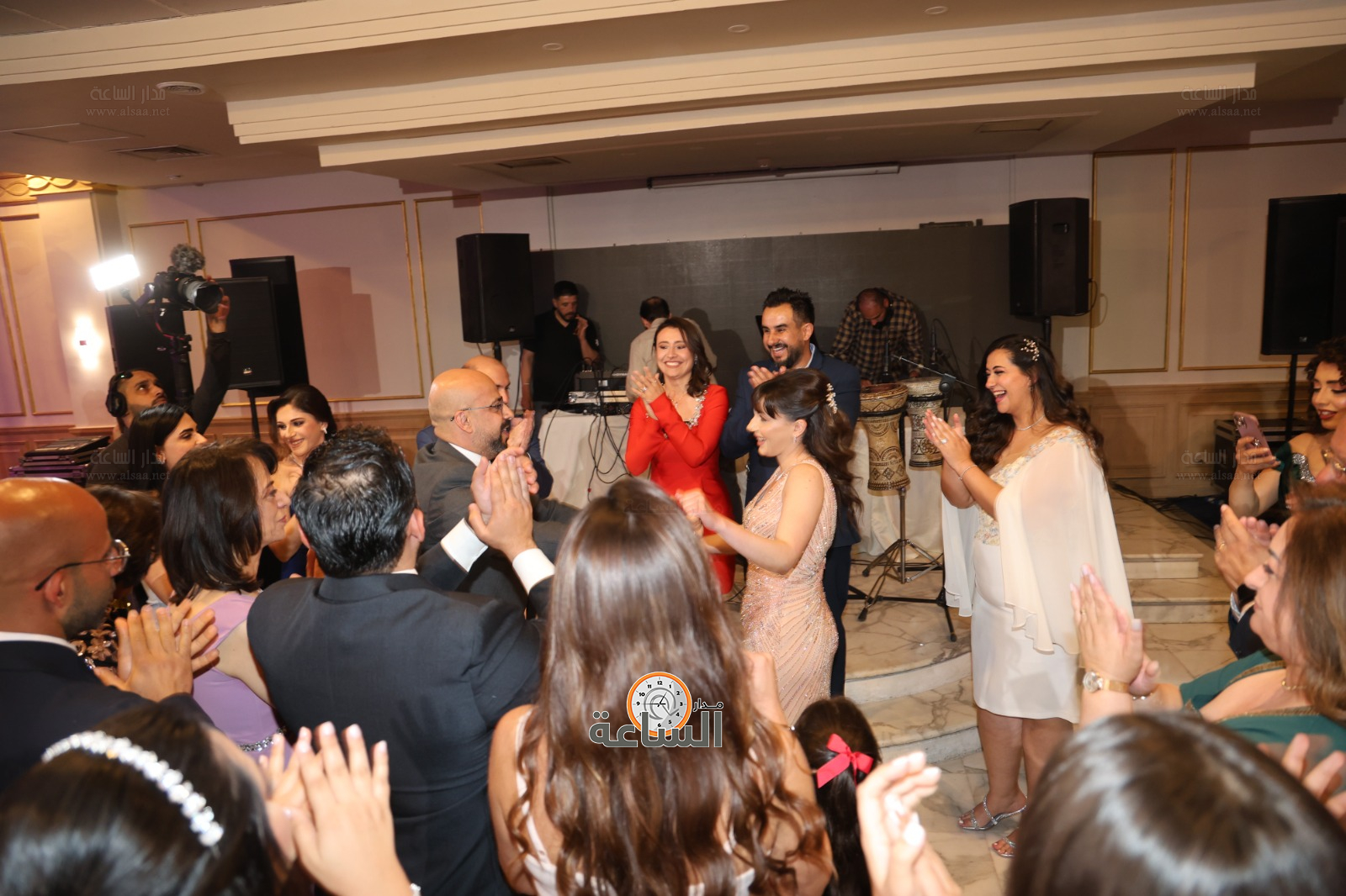 Madar Al-Saa Images 0.8828839590940891