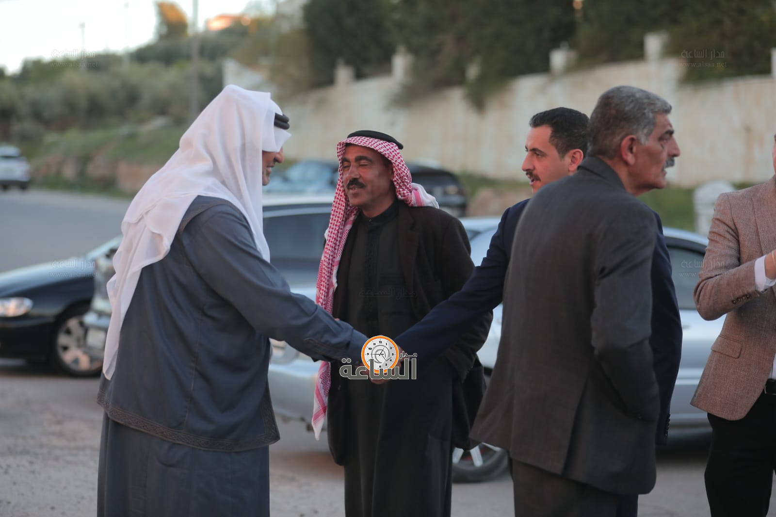 Madar Al-Saa Images 0.13445573573998204