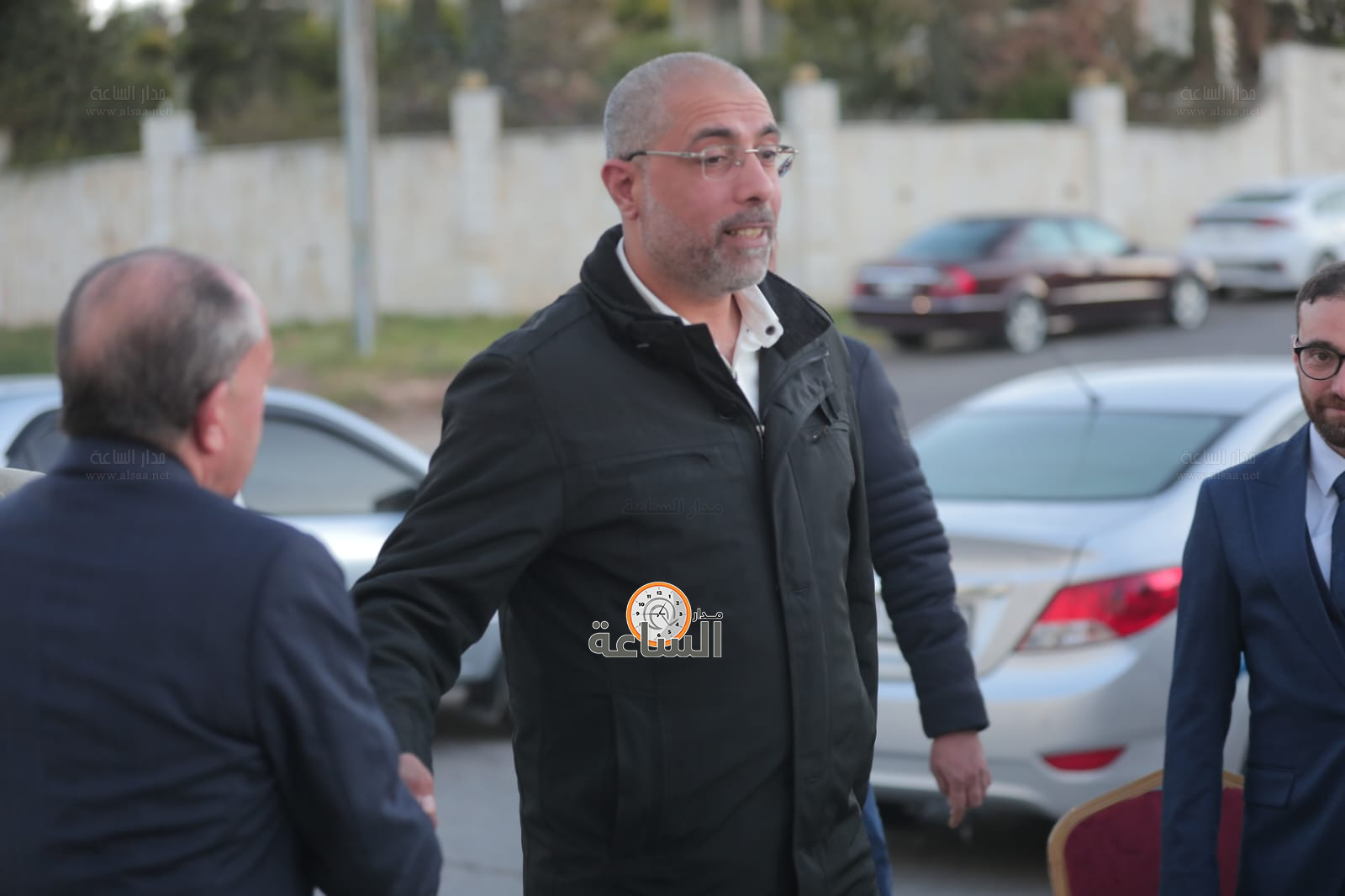 Madar Al-Saa Images 0.43834890609258936