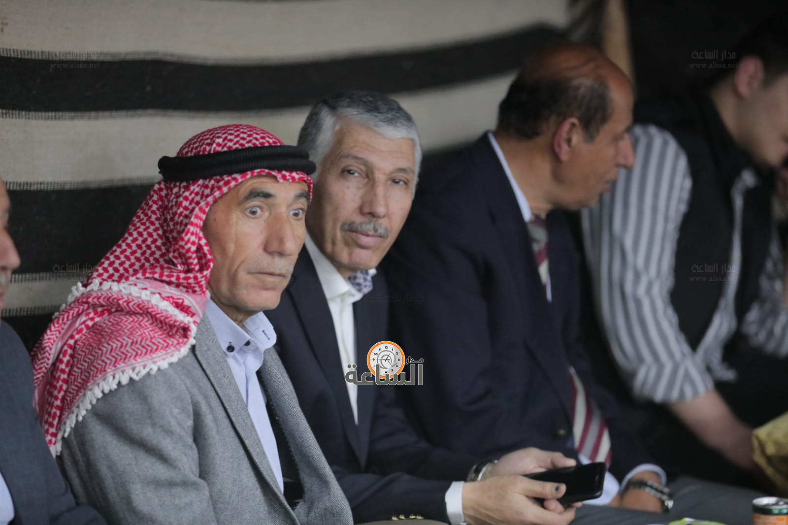 Madar Al-Saa Images 0.1452655509683265