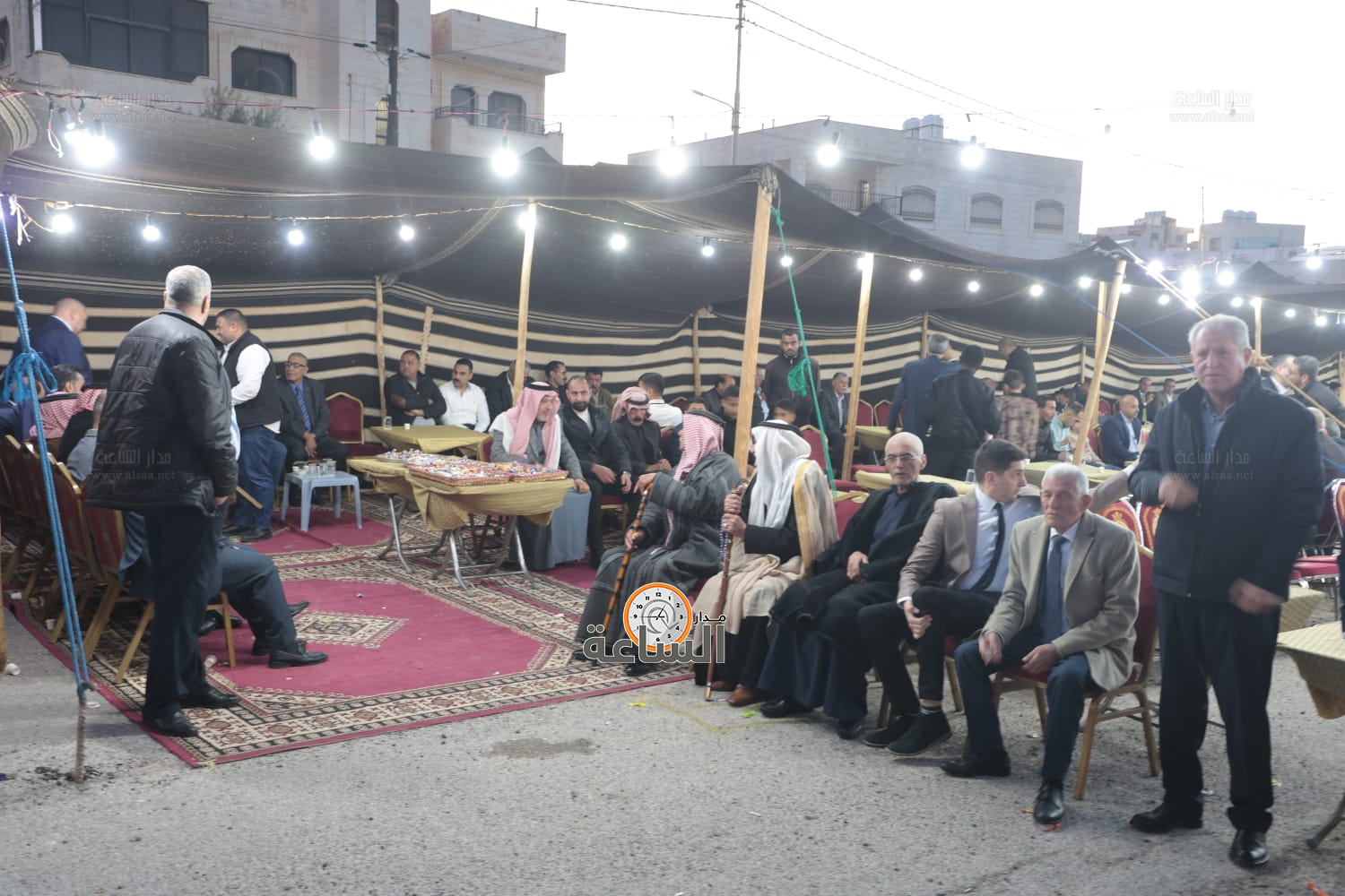 Madar Al-Saa Images 0.39506638846439324