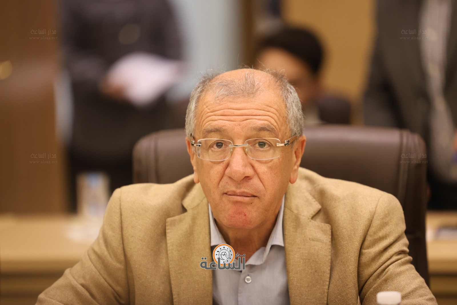 Madar Al-Saa Images 0.0219385380772823