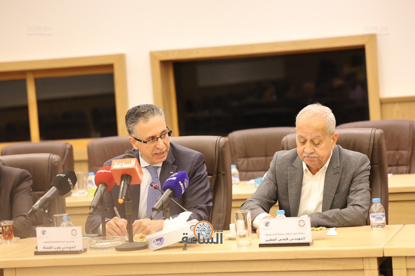 Madar Al-Saa Images 0.9983652582809479