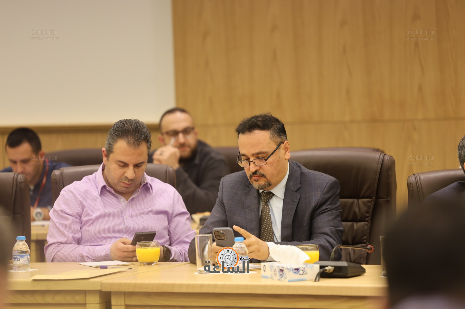 Madar Al-Saa Images 0.011772527134138011