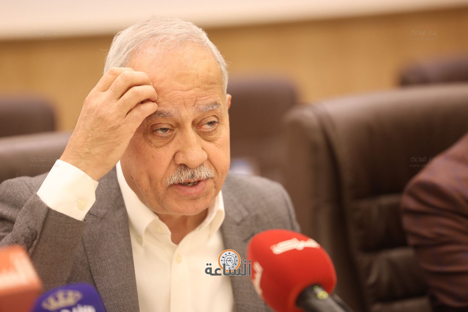 Madar Al-Saa Images 0.9195072982889436