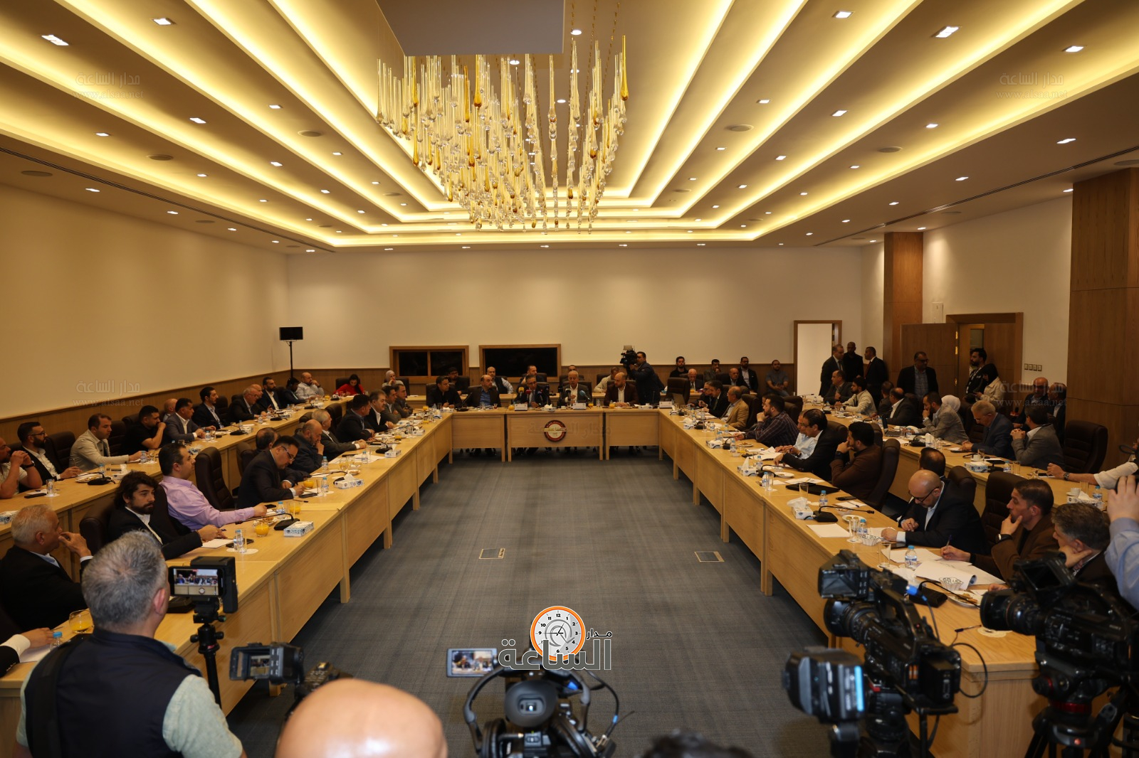 Madar Al-Saa Images 0.27987778822734