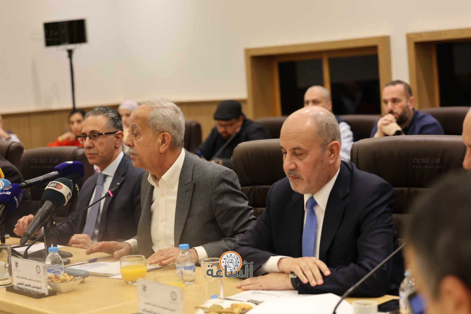 Madar Al-Saa Images 0.5994488101146465