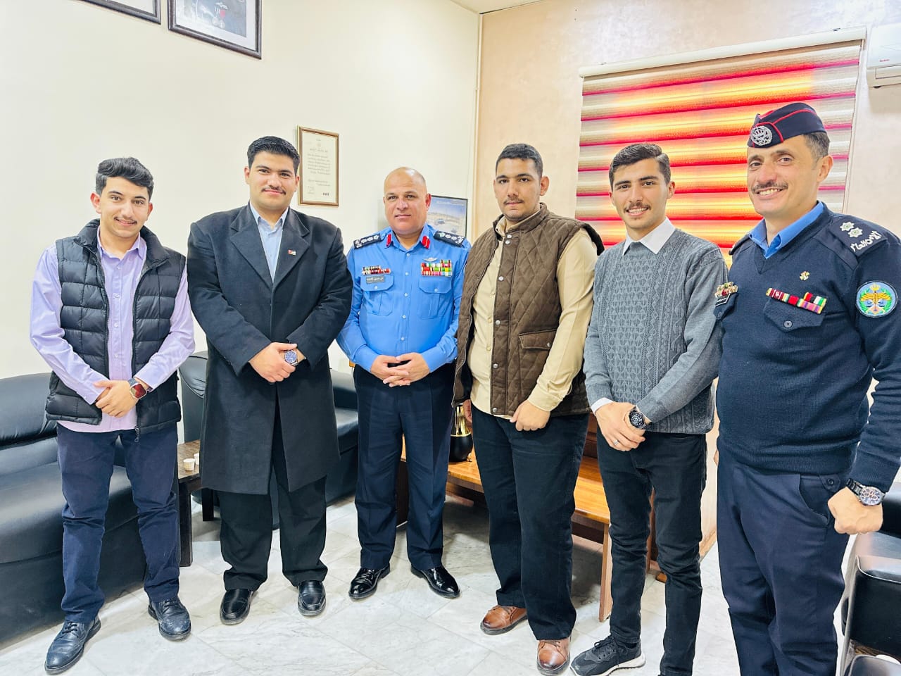 Madar Al-Saa Images 0.6706998963466921