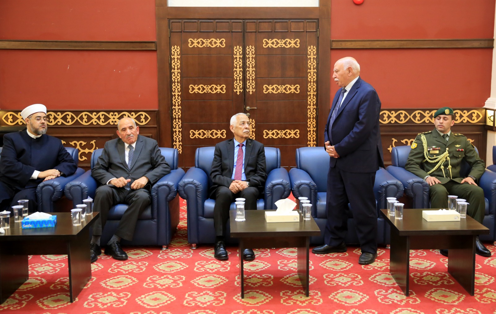 Madar Al-Saa Images 0.7665285611248149