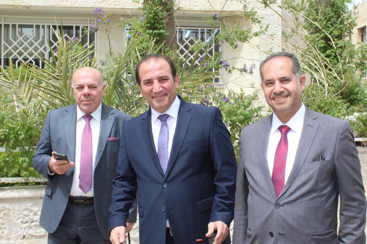 Madar Al-Saa Images 0.30046285405299966