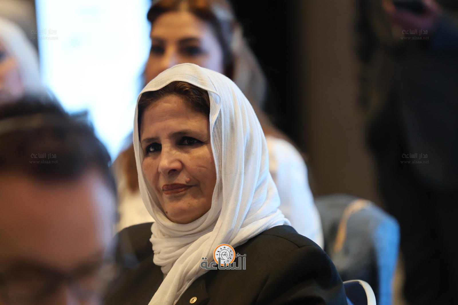 Madar Al-Saa Images 0.03580059103020394