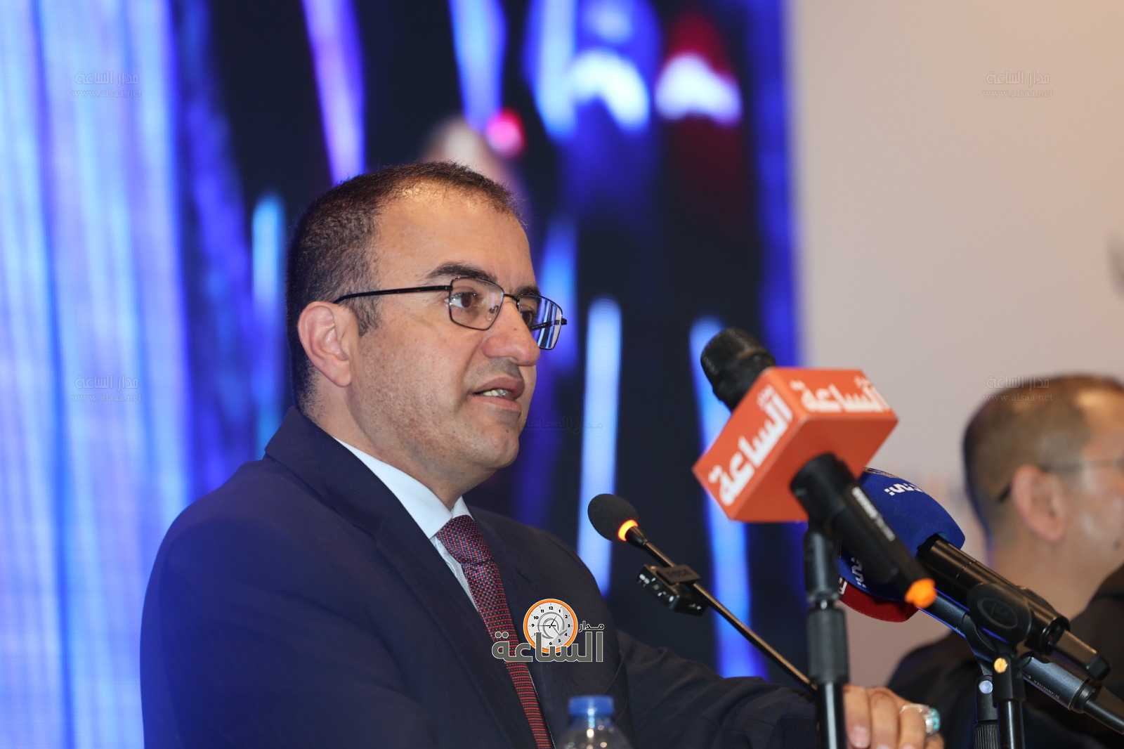 Madar Al-Saa Images 0.15346590263255422