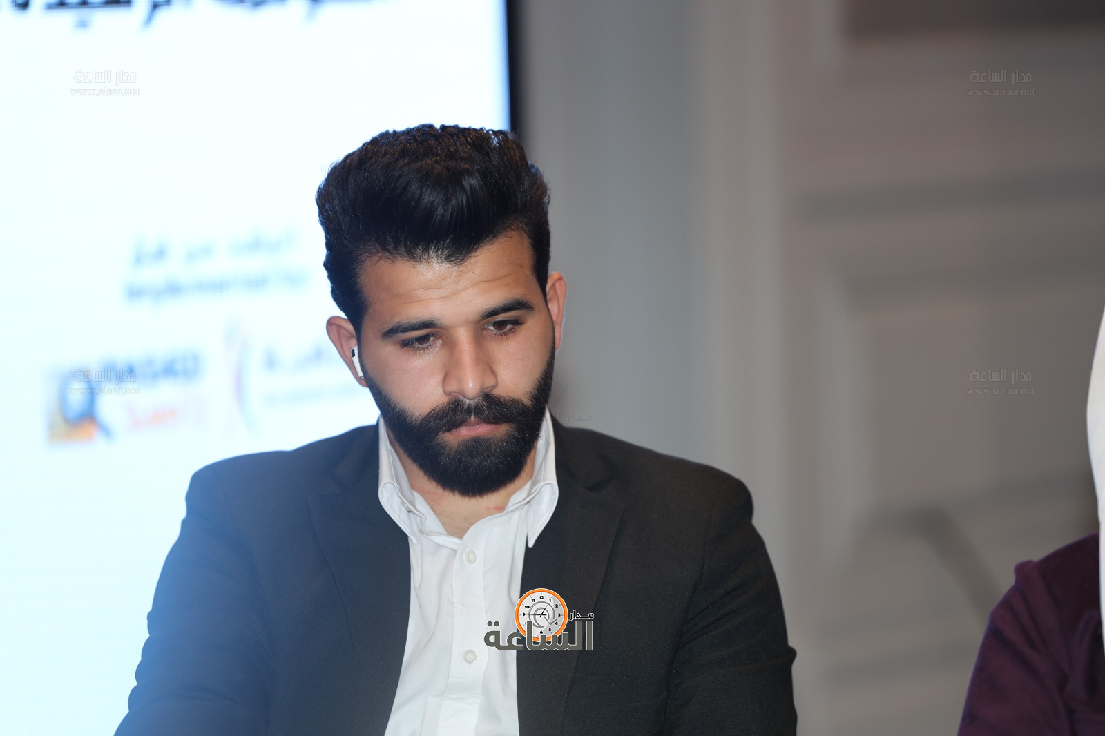 Madar Al-Saa Images 0.18598139103798517