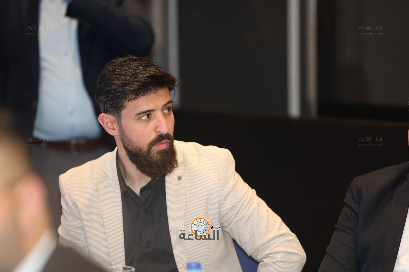 Madar Al-Saa Images 0.5213835979685194