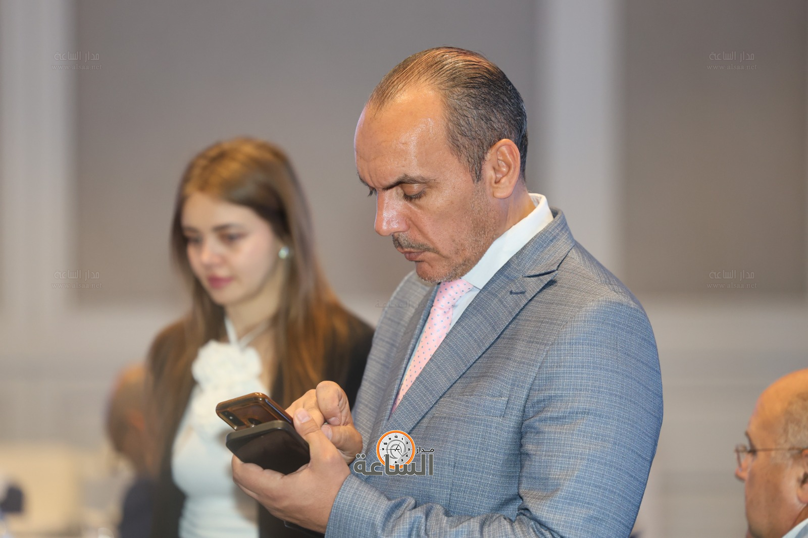 Madar Al-Saa Images 0.18624511061248028