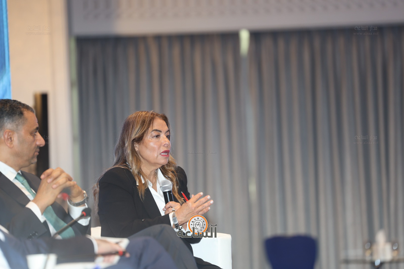 Madar Al-Saa Images 0.4210830563301542