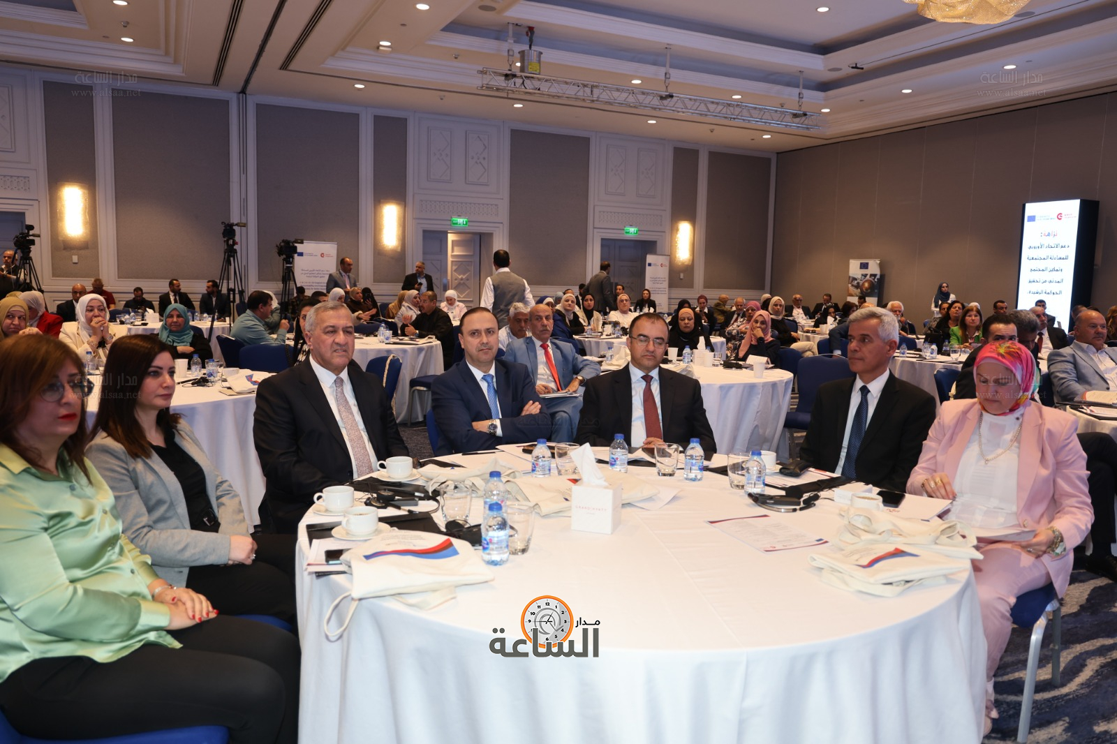 Madar Al-Saa Images 0.24353610605131204