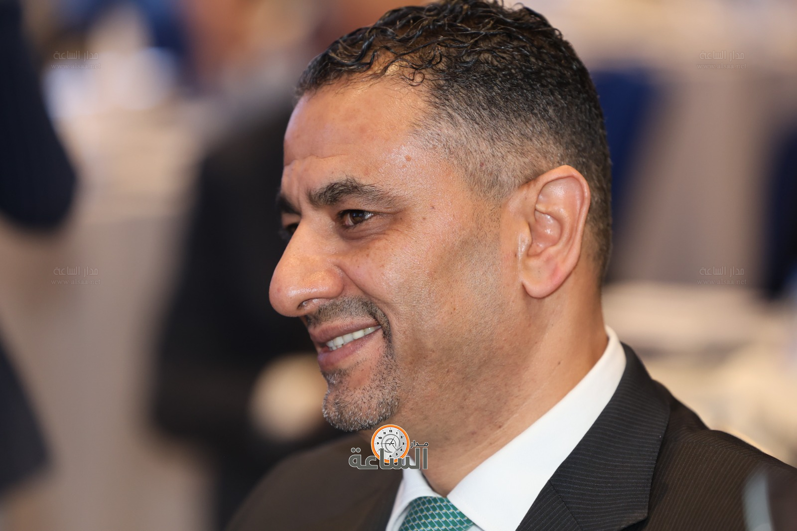 Madar Al-Saa Images 0.3545584173802744